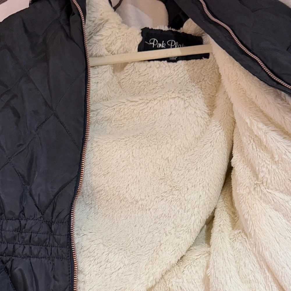 Pinkblush Quilted Black Puffer Jacket with Cream Interior - Picture 2 of 3